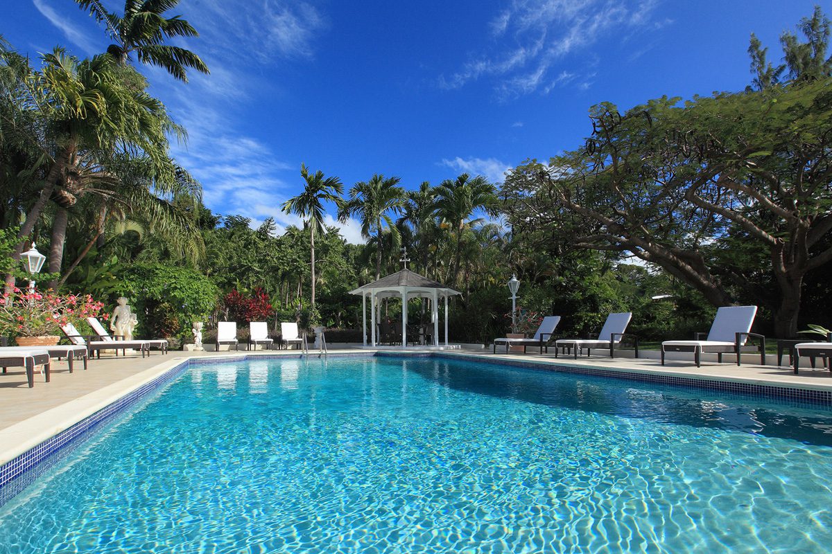 Vistamar large pool with sun loungers