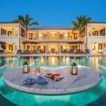 Luxury holiday villas provide some of the most beautiful homes in the world for luxury holiday rentals.