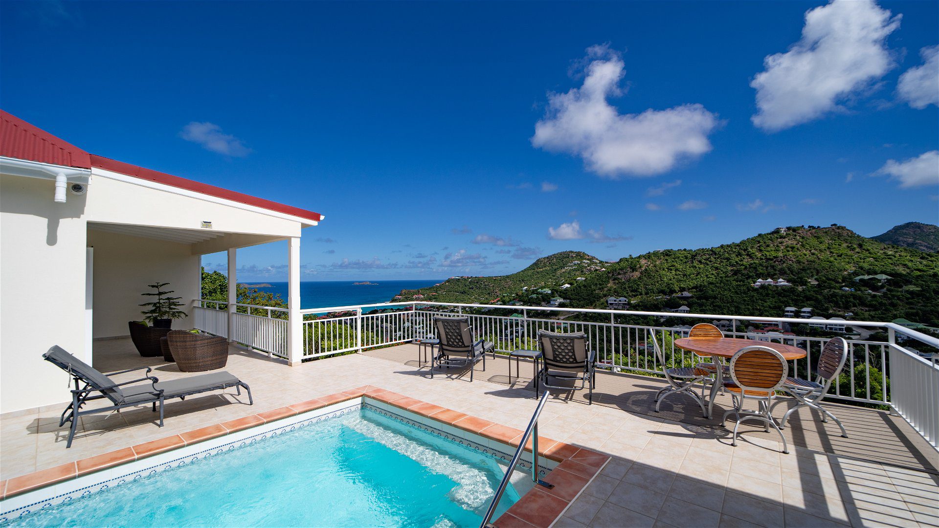 A villa rental with a view in St. Barth, Villa Bonjour