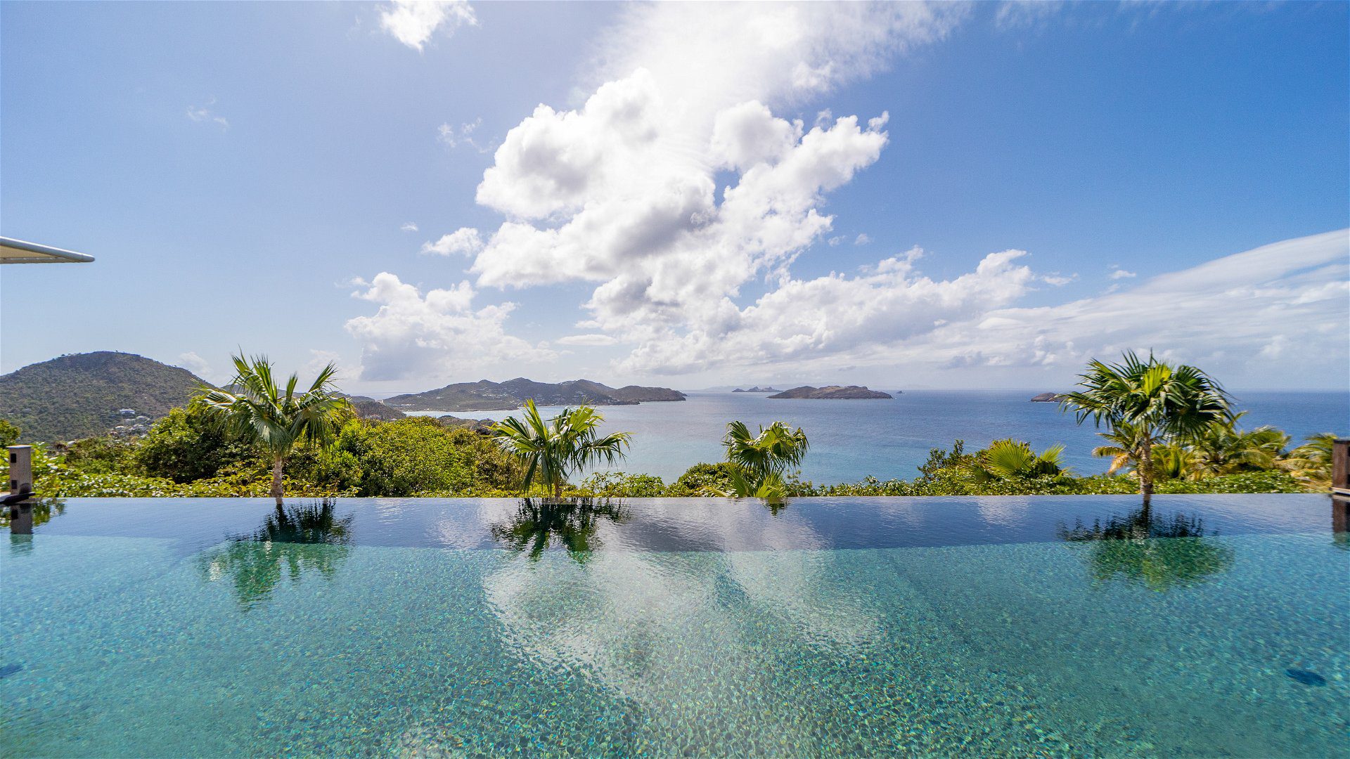 A luxury villa rental in St. Barth, Villa Bow