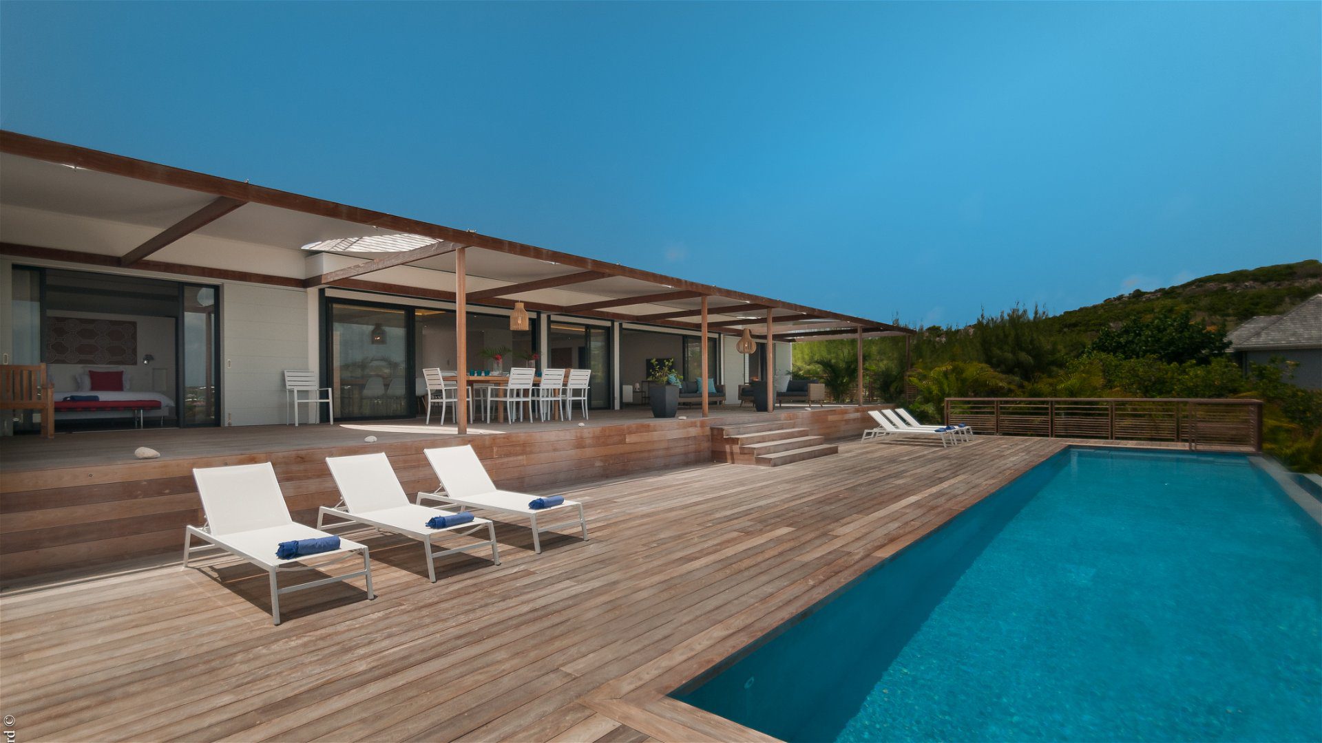 A luxury villa retreat in St. Barth, Villa Cairn