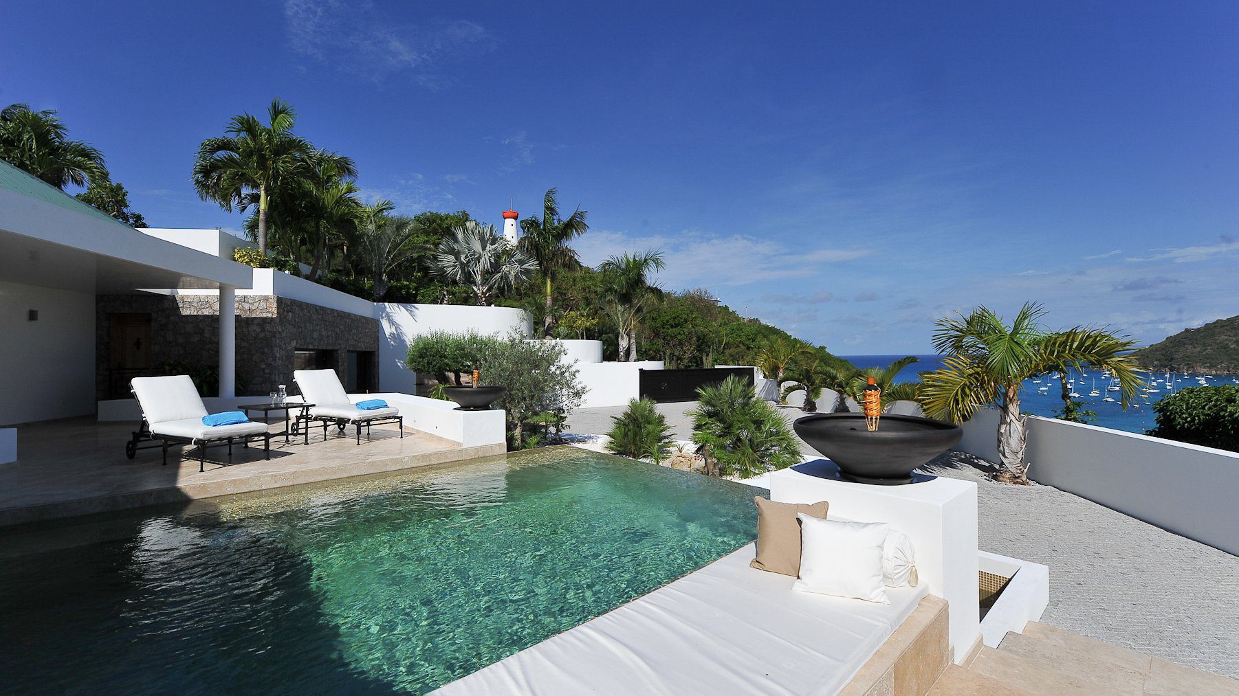 A luxurious villa rental in St. Barth, Casa Paraiso