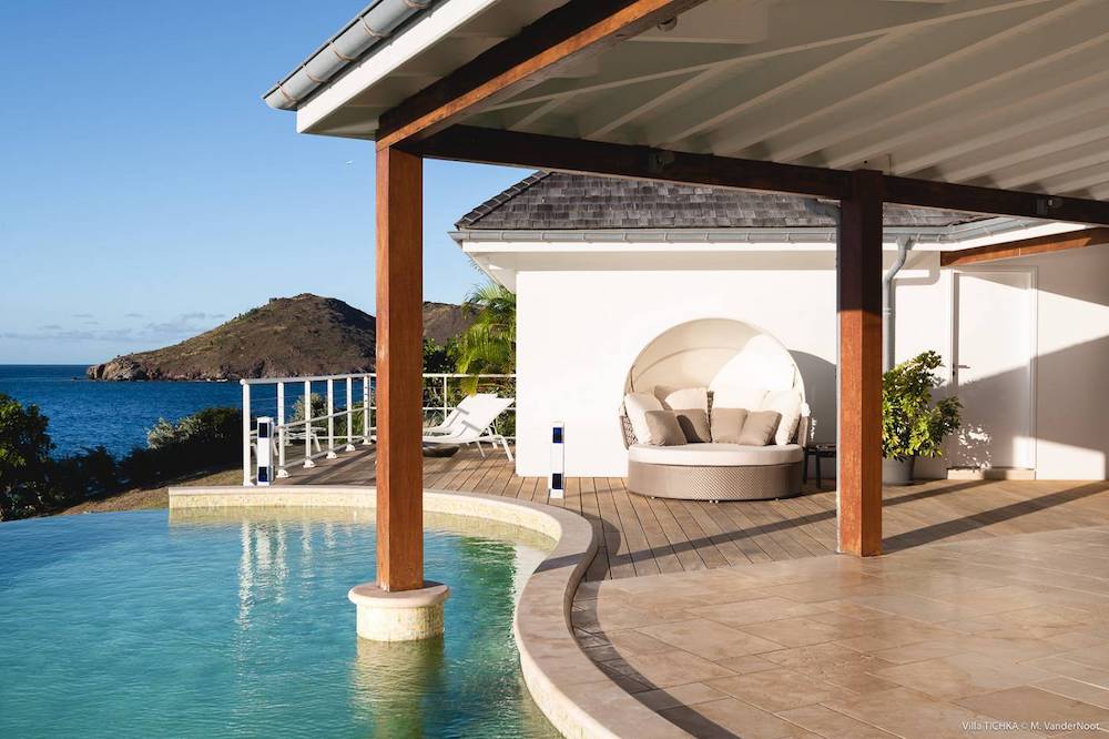 Amazing luxury villa on St. Barth in the Caribbean, a great romantic spot for honeymooners with a cuddle nook and private pool.