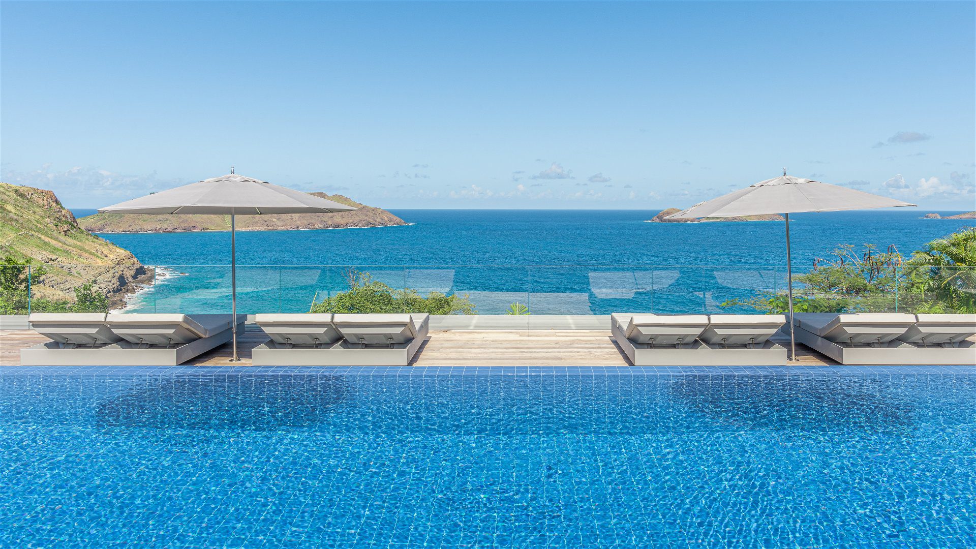 A luxurious caribbean villa in St. Barth, Villa Ciel D'Azur