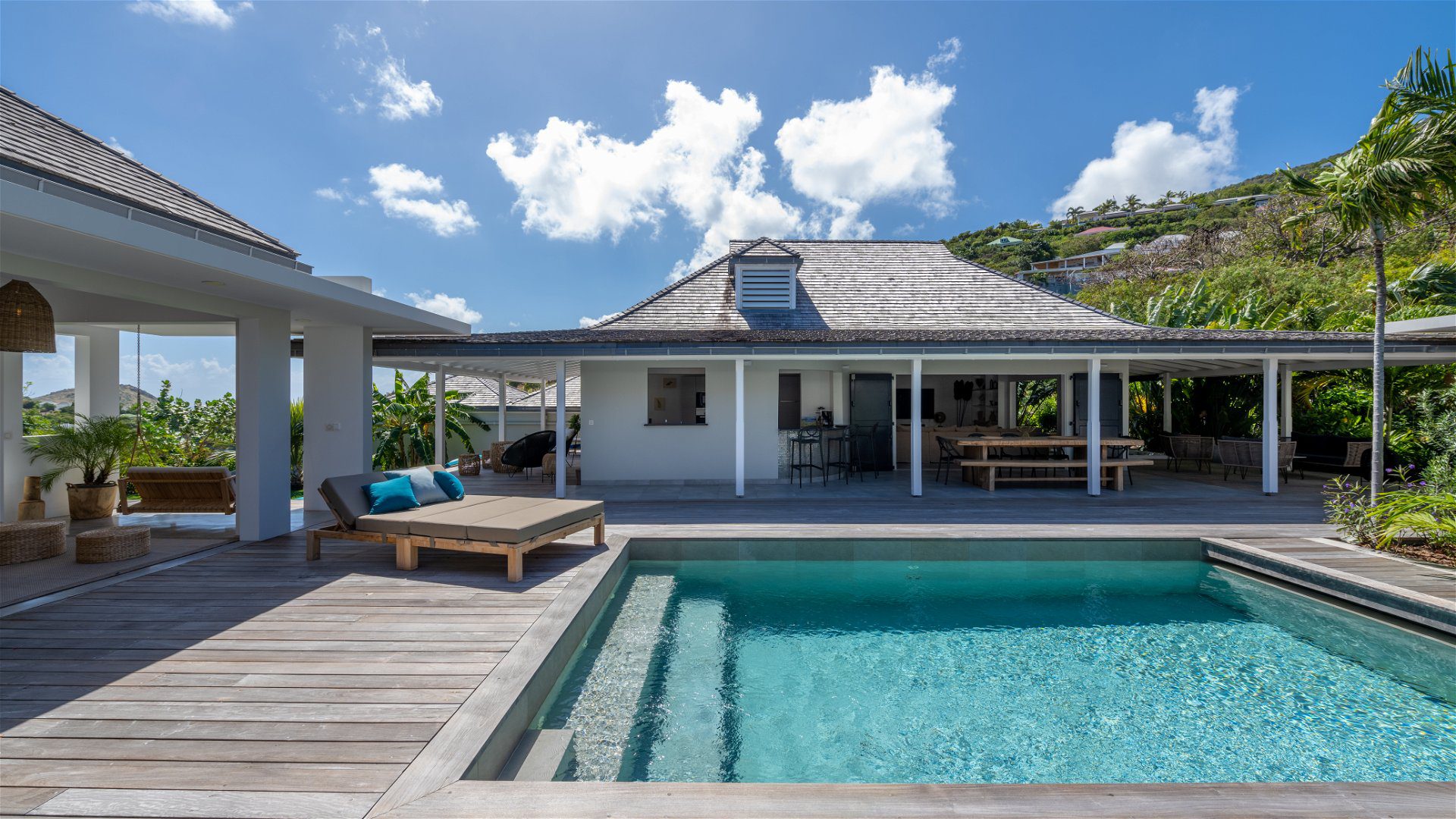 A luxurious villa rental in St. Barth, Villa Crush