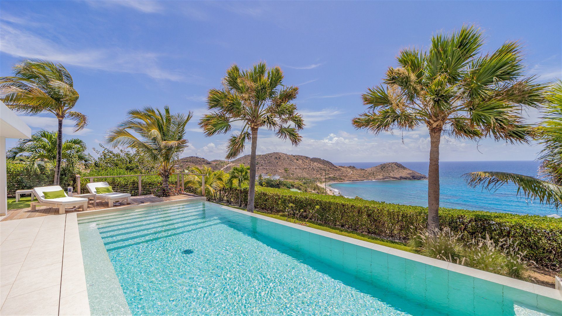 A holiday villa rental in St. Barth, Villa Enzuma