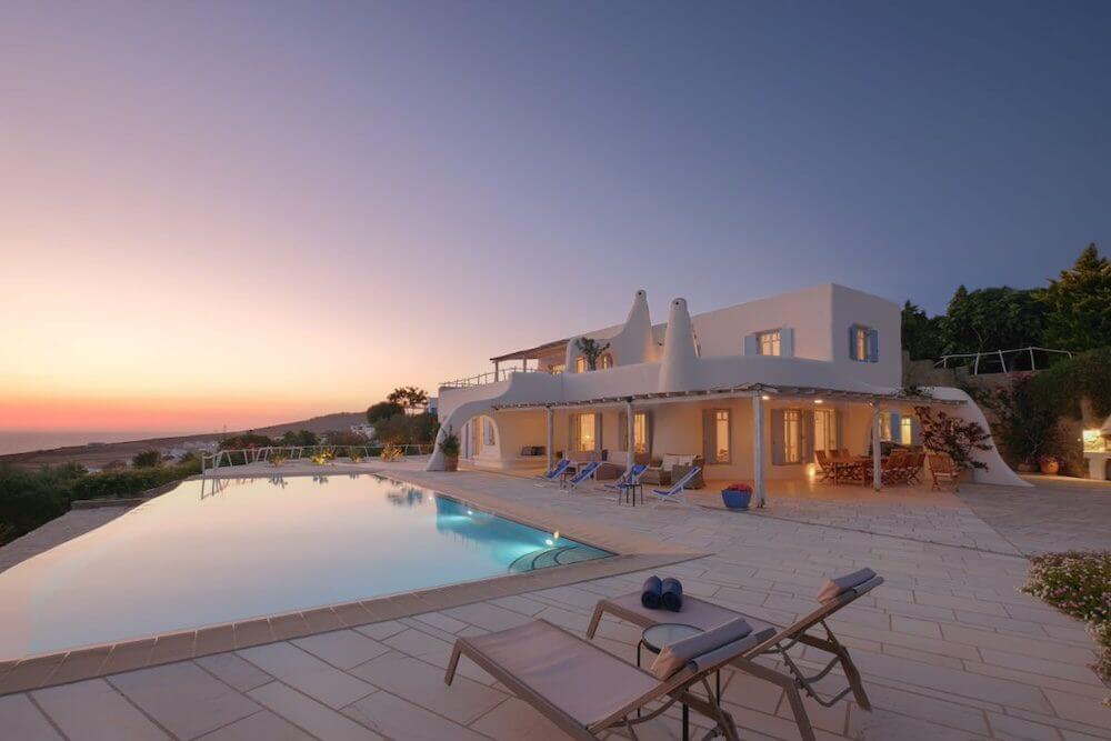 Butterfly Villa In Paros.