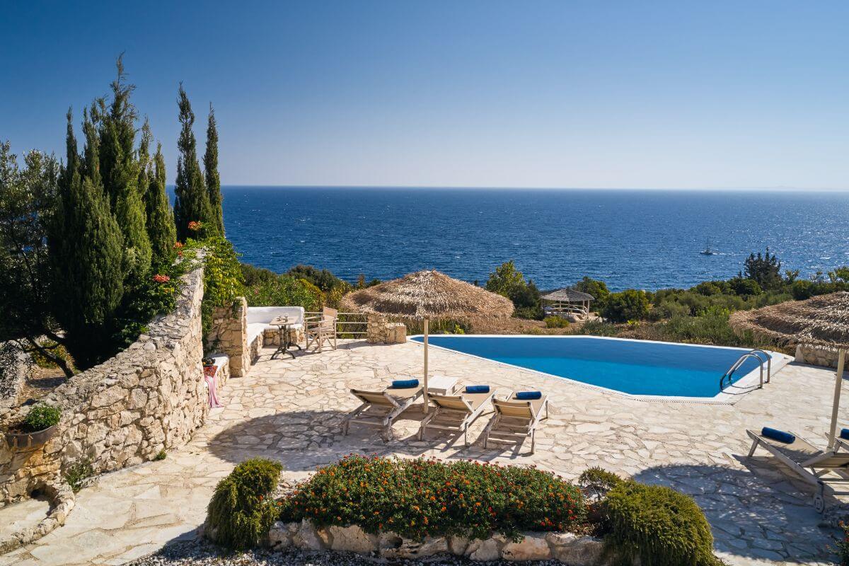 Luxury holiday villa in Zakynthos, Greece. Villa Cristallo