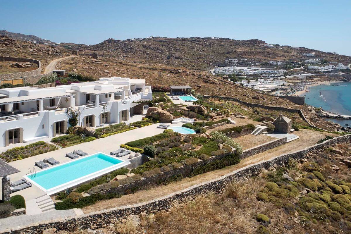 A luxury holiday villa in Mykonos, Greece. Villa Paradise Gem