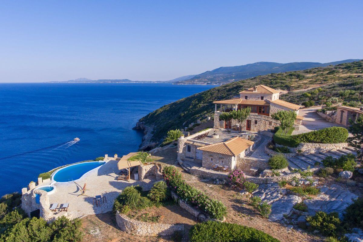 Luxury villa rental in Zakynthos, Greece. Villa Tramonto